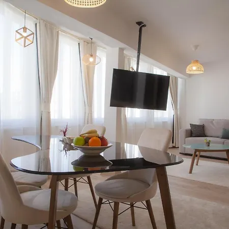 Mavi Avlu - Main Square Old Town Antalya