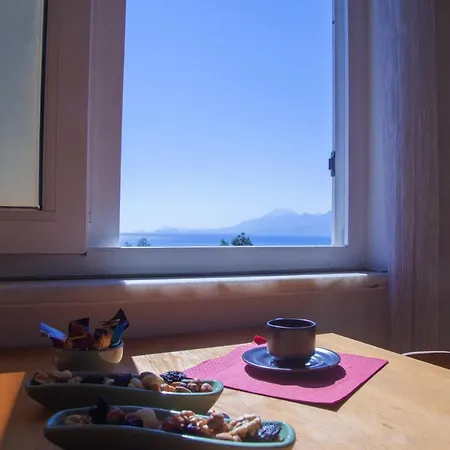 Mavi Avlu - Main Square Old Town * 安塔利亚