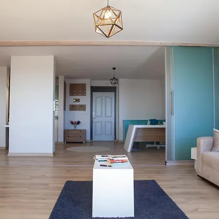 Mavi Avlu - Main Square Old Town Apartment