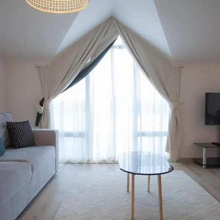 Mavi Avlu - Main Square Old Town * Antalya