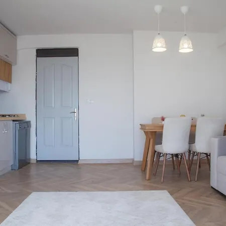 Mavi Avlu - Main Square Old Town Apartment