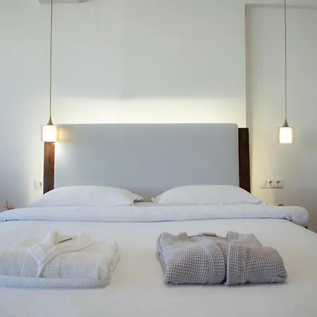 Mavi Avlu - Main Square Old Town Apartment