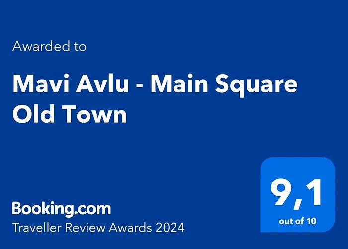 Mavi Avlu - Main Square Old Town * אנטליה